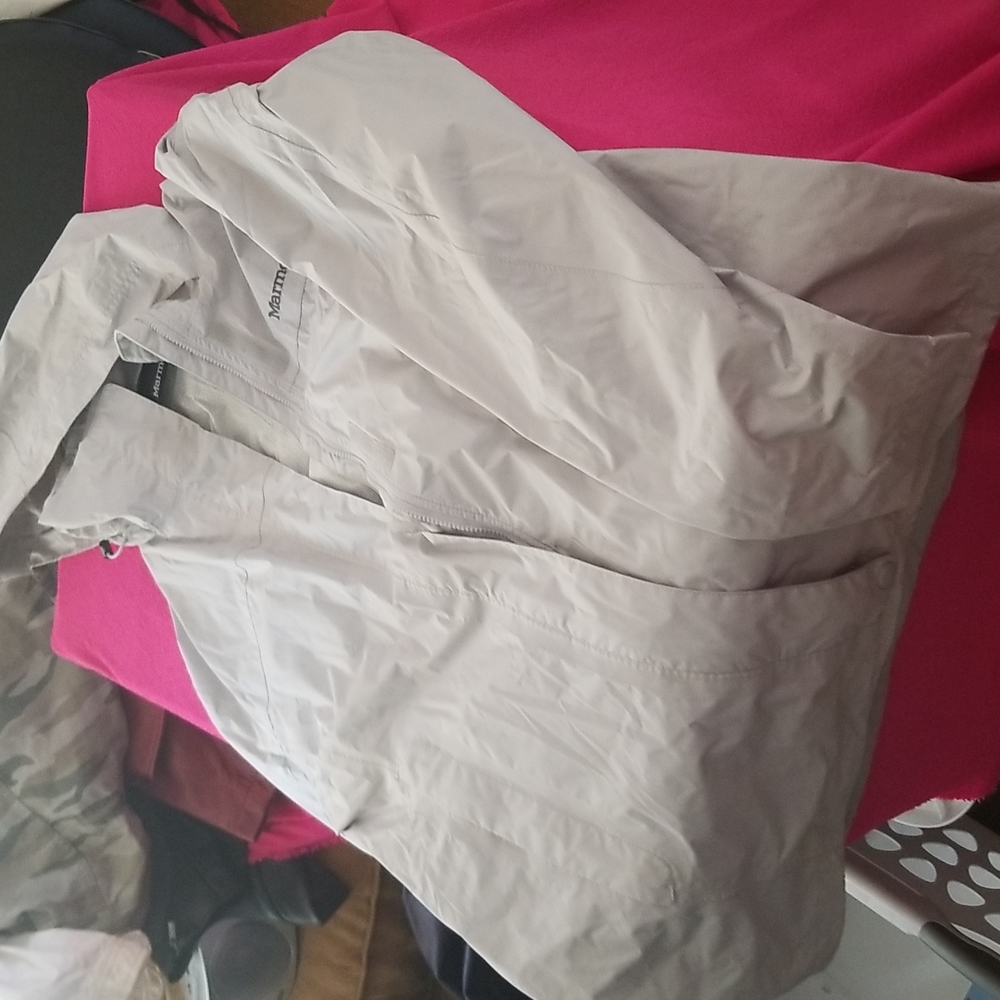 $20 add on - Marmot wind breaker taupy cream